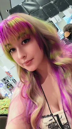 OnlyFans account  freepearlessence avatar 1