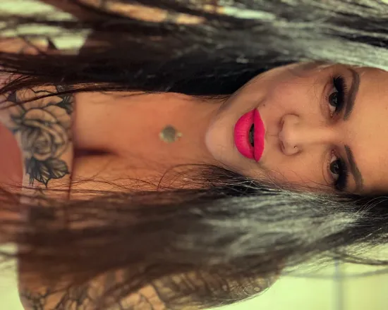 OnlyFans cuenta kristygushes header 2
