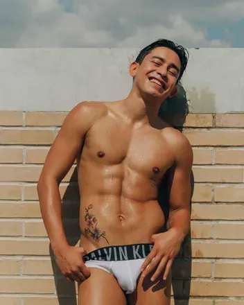 OnlyFans cuenta guerra_guerra avatar 1