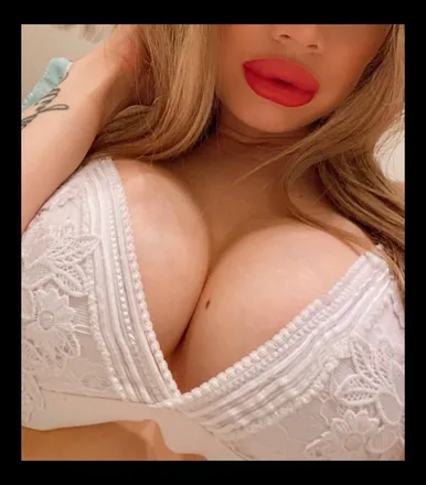 OnlyFans cuenta itsummerjordyn header 2