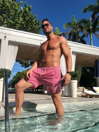 OnlyFans cuenta garrenthecock avatar 1