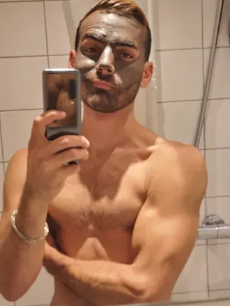 OnlyFans cuenta southtea avatar 1