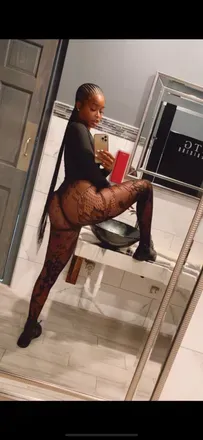 OnlyFans cuenta baddaxxbri avatar 1