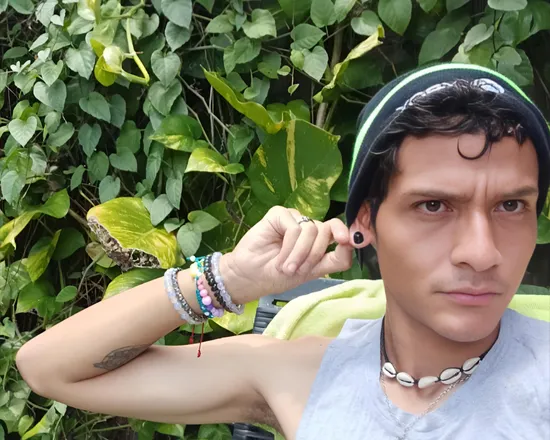 OnlyFans account  floydsafrog header 1