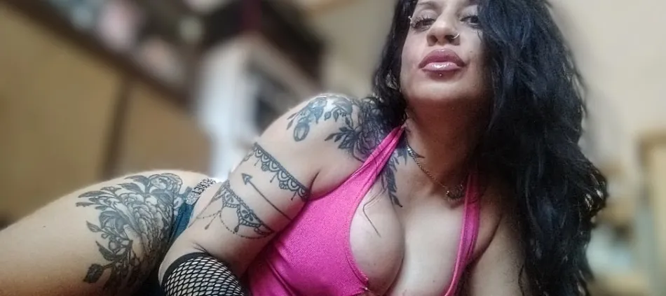 OnlyFans cuenta yourdeliciousmomy header 2
