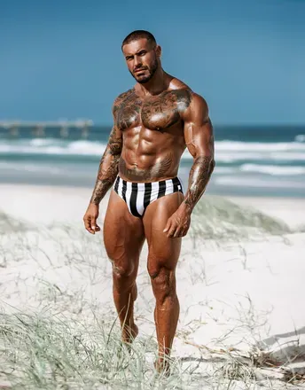 OnlyFans cuenta iconicfree avatar 1