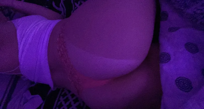 OnlyFans cuenta deniraxoxo header 2