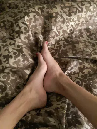 OnlyFans cuenta sweetfeet018 avatar 1