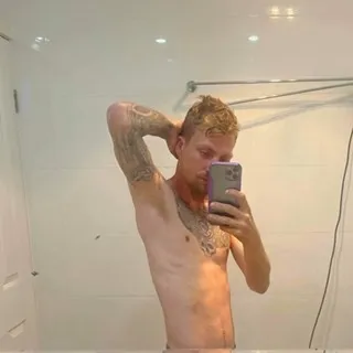 OnlyFans cuenta brady-mate header 2