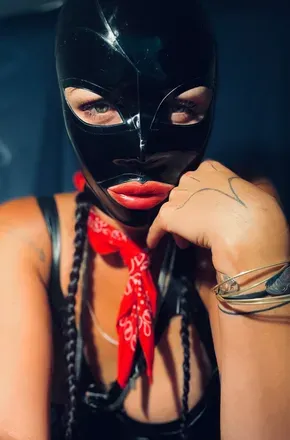 OnlyFans cuenta badhoney9 avatar 1