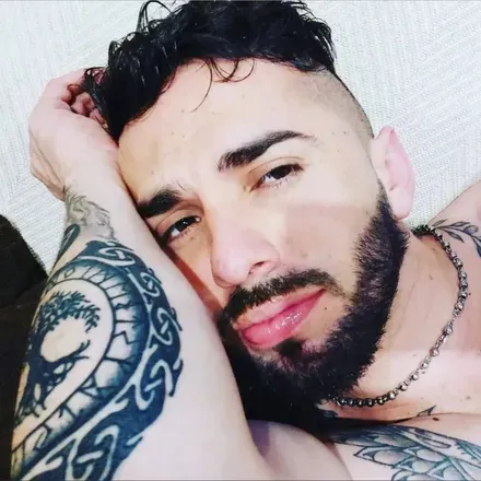 OnlyFans cuenta bootyboy32 avatar 1