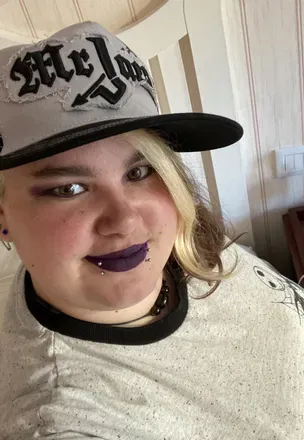 OnlyFans cuenta trixquinzel avatar 1