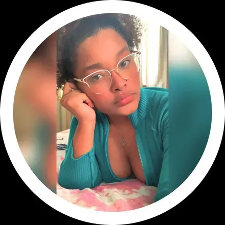 OnlyFans cuenta narelyim avatar 1