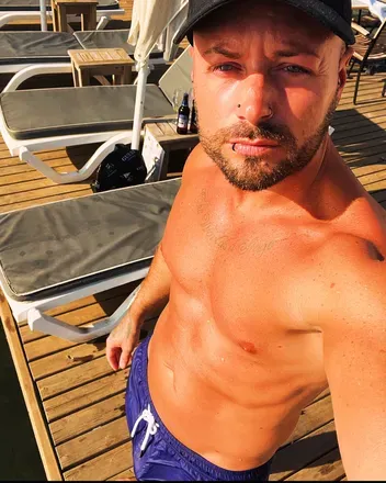 OnlyFans account  jaygirvin1 avatar 1