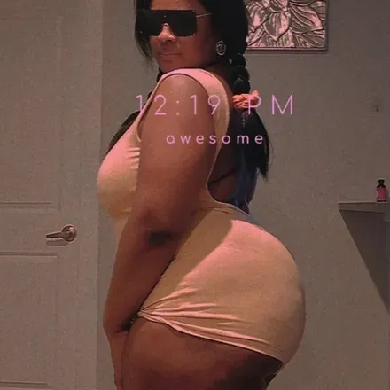 OnlyFans cuenta thiccky87 avatar 1