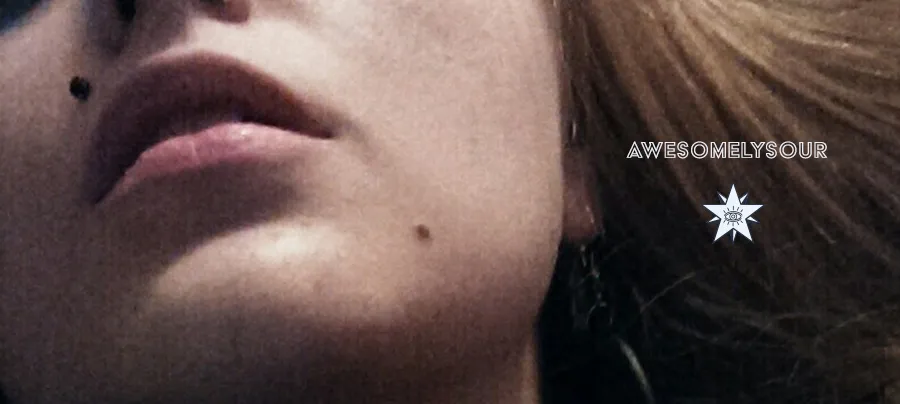 OnlyFans cuenta awesomelyiv header 2