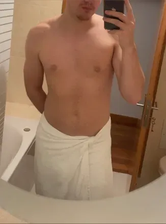 OnlyFans cuenta youngshyboyy avatar 1