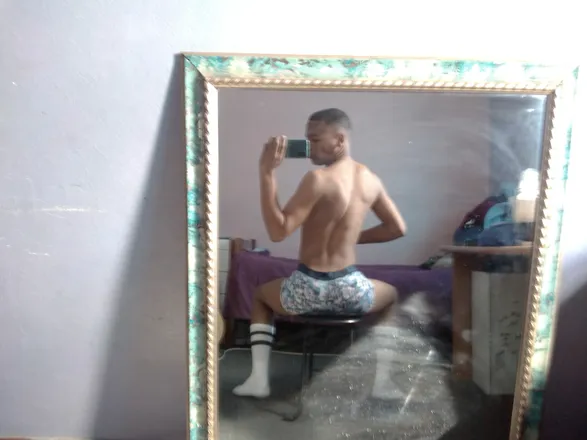 OnlyFans cuenta myasscheecks header 2