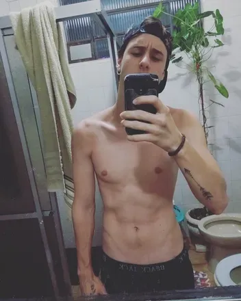 OnlyFans cuenta delantonia avatar 1
