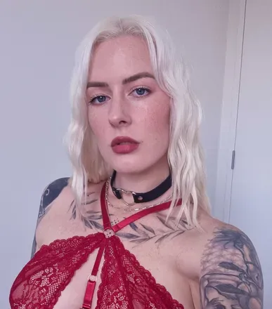 OnlyFans account  deebee27 avatar 1