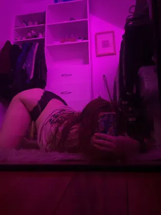 OnlyFans cuenta ariellalove header 2