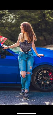 OnlyFans cuenta yourlocalcargirl19 avatar 1