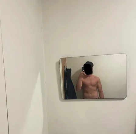 OnlyFans cuenta alex.03.02 avatar 1