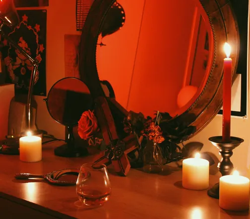 OnlyFans cuenta worshiptheflame header 2