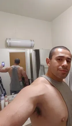 OnlyFans cuenta big_guti_g avatar 1