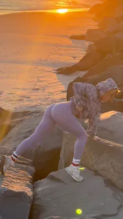 OnlyFans cuenta dancing_queen_jolie header 2