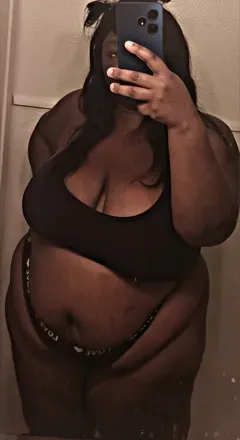 OnlyFans cuenta ravynnoirefree avatar 1