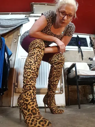 OnlyFans cuenta the_mistress_k avatar 1