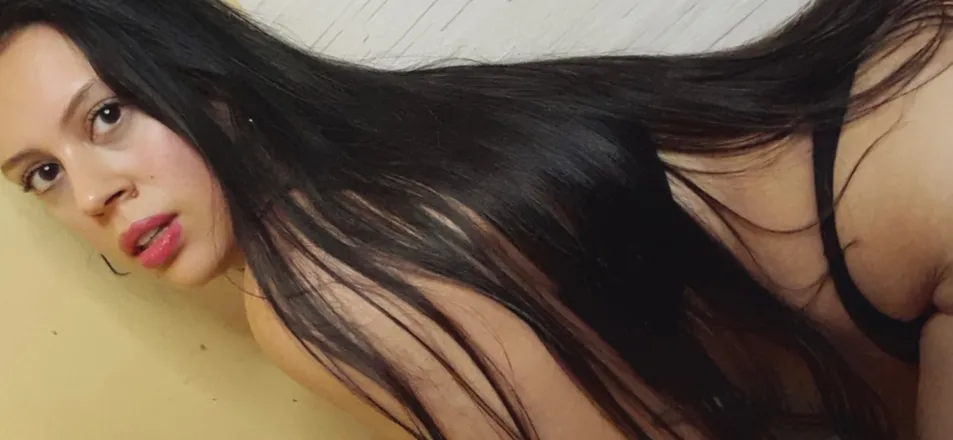 OnlyFans cuenta amira222 header 2