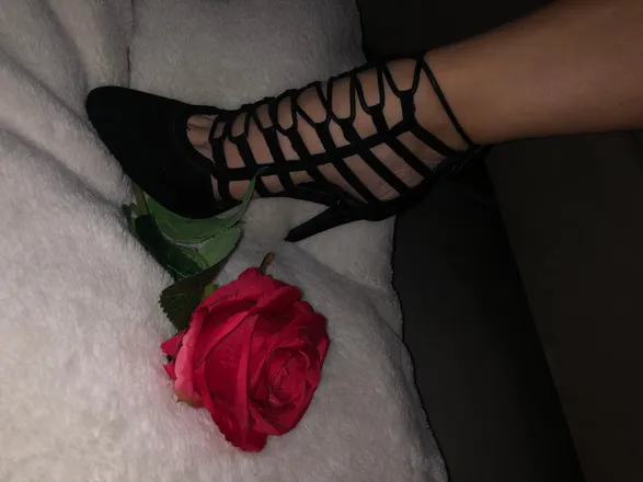 OnlyFans cuenta u354912960 header 2