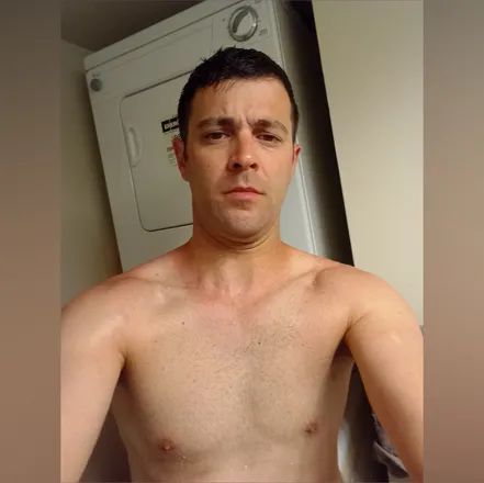OnlyFans cuenta rickyrockhard3 header 2