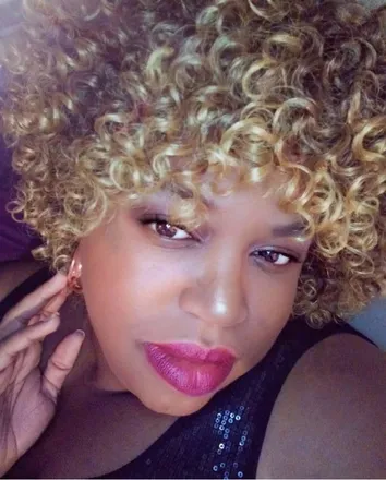 OnlyFans cuenta caramelnici header 2