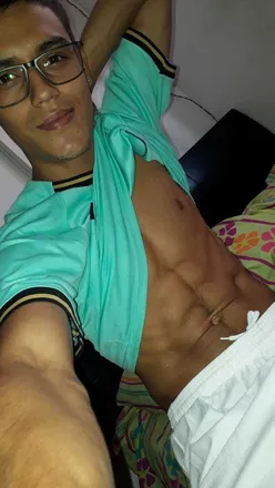 OnlyFans cuenta liongrr69 header 2