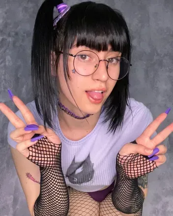 OnlyFans cuenta victgirl header 2