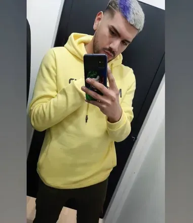 OnlyFans cuenta boylatino99 avatar 1
