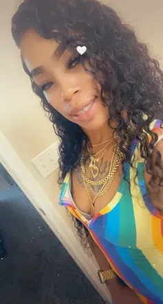 OnlyFans cuenta queen-ceecee avatar 1