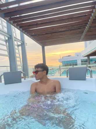 OnlyFans cuenta alespam22 header 2