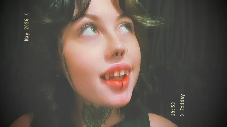 OnlyFans account  decayed_darlin avatar 1