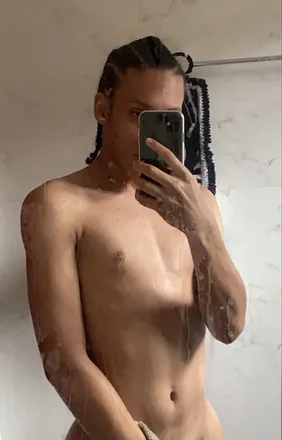 OnlyFans cuenta vitormelanin header 2