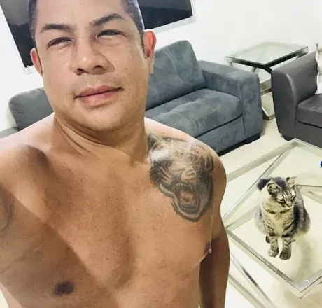 OnlyFans cuenta adriano0001 avatar 1