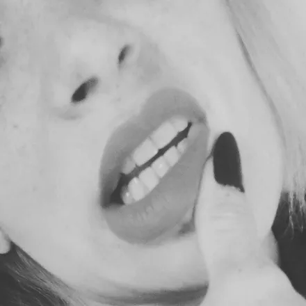 OnlyFans cuenta connie5 header 2