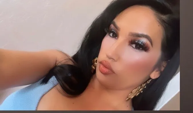 OnlyFans cuenta littlelexxi header 2