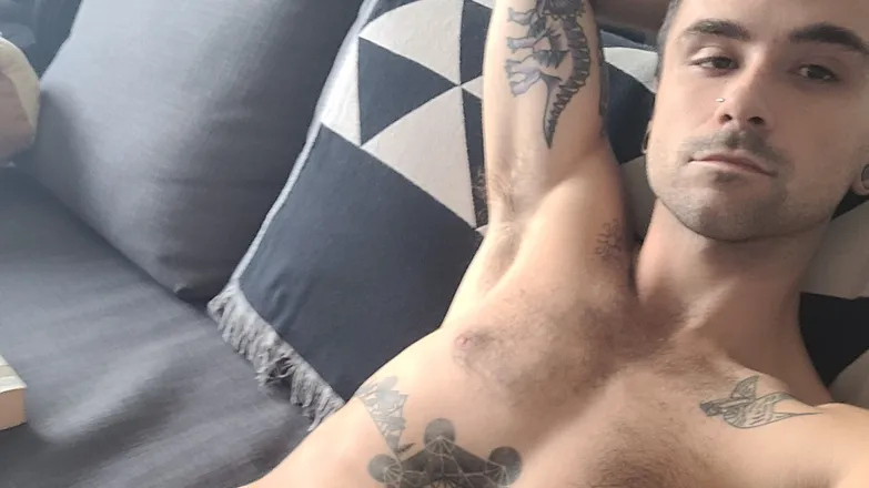 OnlyFans account  derekplantbased header 2