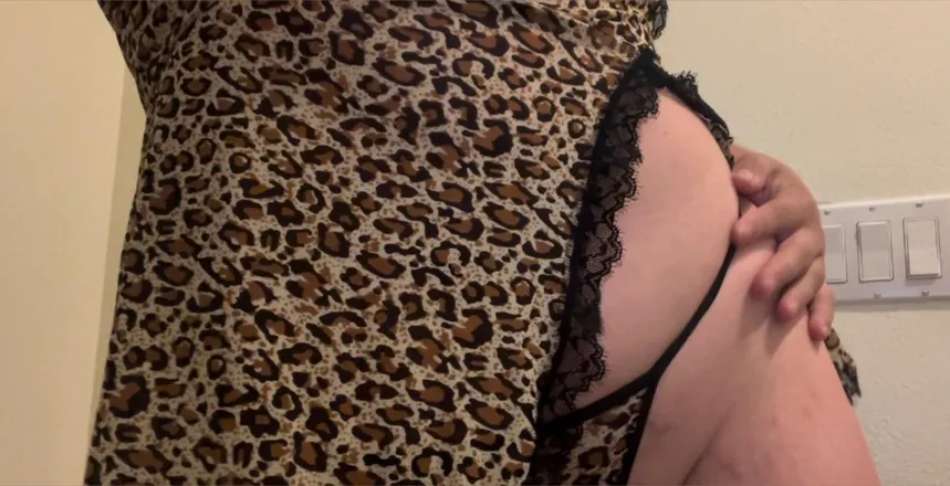 OnlyFans cuenta urfavbrunette444 header 2