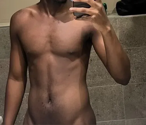 OnlyFans cuenta the_boy_107 avatar 1