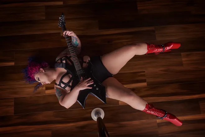 OnlyFans account  dommedelilah header 2